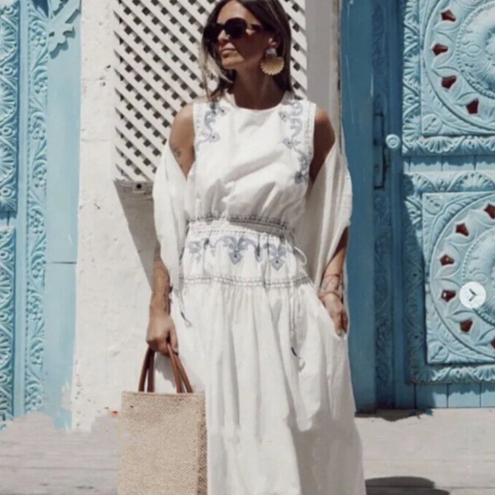 Zara white/blue embroidered midi dress